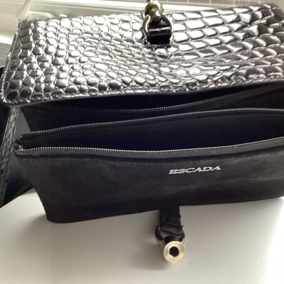 Escada leather crossbody bag - Picture 4 of 13